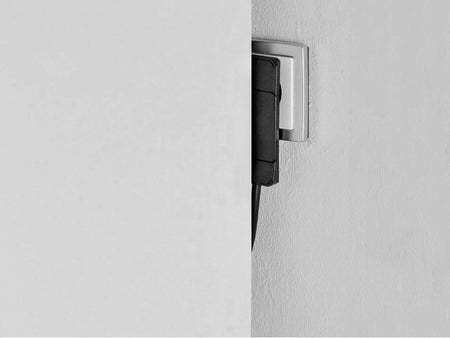 smart-plug-schwarz-1